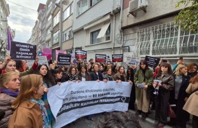 Συνέλαβαν στο αεροδρόμιο της Κωνσταντινούπολης δύο υπόπτους