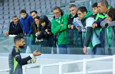 Άρης: Τα είπε με τον κόσμο ο Βάνα Άλβες! 