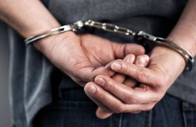Ο 47χρονος συνελήφθη ύστερα από μαρτυρία εναντίον του και αύριο θα οδηγηθεί στο δικαστήριο 