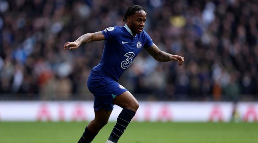 Η Τσέλσι... απαλλάχθηκε από το συμβόλαιο του Στέρλινγκ 