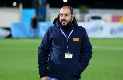 Με σφραγίδα Πραστίτη Σένσι και Λόπες 