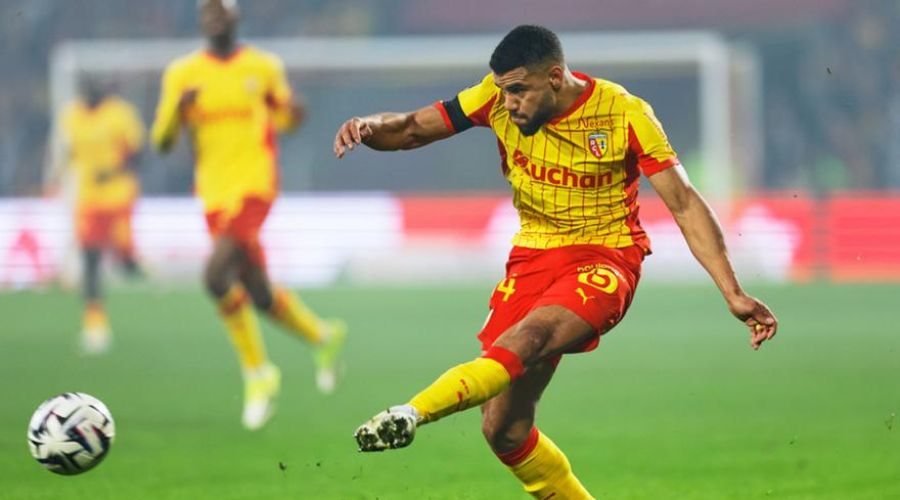 Έκανε τα απολύτως απαραίτητα η Λανς και επέστρεψε στην κορυφή