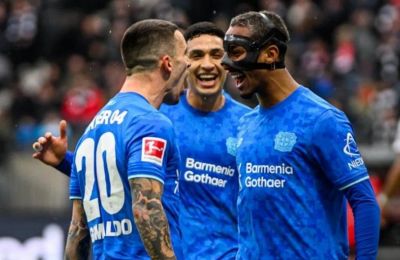 Συνέχισε ακάθεκτη με τριάρα Λεβερκούζεν