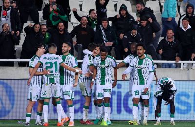 Λυτρωτής Γιόβετιτς χάρισε νίκη στο «τριφύλλι»