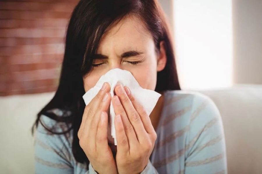 &Mu;&epsilon;&gamma;ά&lambda;&eta; έ&xi;&alpha;&rho;&sigma;&eta; &gamma;&rho;ί&pi;&eta;&sigmaf; &Alpha;, &kappa;&upsilon;&kappa;&lambda;&omicron;&phi;&omicron;&rho;&omicron;ύ&nu; RSV-&alpha;&delta;&epsilon;&nu;&omicron;ϊό&sigmaf;