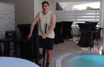 Το «Πολιτικό γραφείο» του Φειδία με την πισίνα και όλες τις ανέσεις