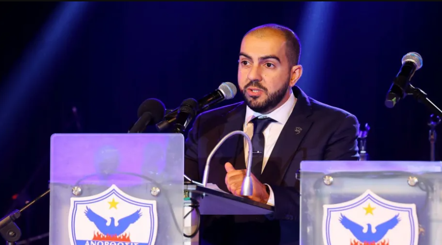 Ανόρθωση: Σκέψεις παραίτησης Πραστίτη