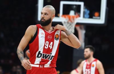 Άφησε στη μέση την ανατροπή ο Ολυμπιακός στο Ντουμπάι