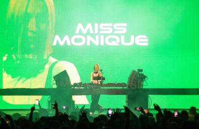 Η Miss Monique έρχεται για αποκλειστικό live show στη Λεμεσό 