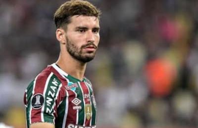 «Απέρριψε πρόταση του Ολυμπιακού για τον Μαρτινέλι»