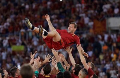 Συζητά τη μεγάλη επιστροφή του στη Ρόμα ο Τότι!