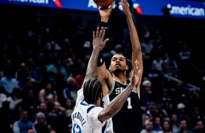 Πήραν το ντέρμπι του Τέξας οι Σπερς