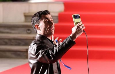 «Πρέπει να με ψηφίσετε εσείς για να είμαι υποψήφιος»