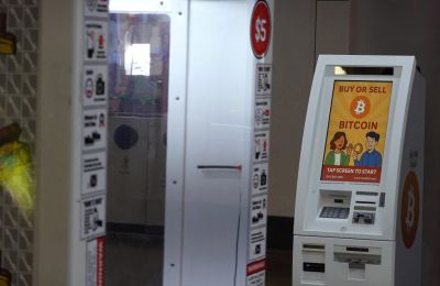 Αντί για επιβράβευση πελατών τους έκαναν πάμπλουτους, έστω για λίγο... 