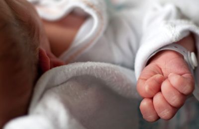 Σοβαρή αλλά σταθερή η κατάταση του βρέφους