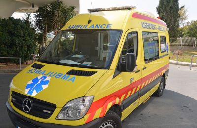 Τροχαίο στις Πλάτρες - Δύο άτομα στο νοσοκομείο