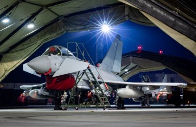 Σε ενίσχυση των βρετανικών δυνάμεων στην Κύπρο αναφέρονται οι Times