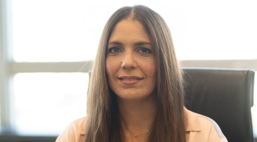 Το τελευταίο διάστημα σημειώνεται περαιτέρω αύξηση ατεκμηρίωτων καταγγελιών και απαξιωτικών συμπεριφορών κατά εκπαιδευτικών, δήλωσε η πρόεδρος της ΠΟΕΔ, Μύρια Βασιλείου