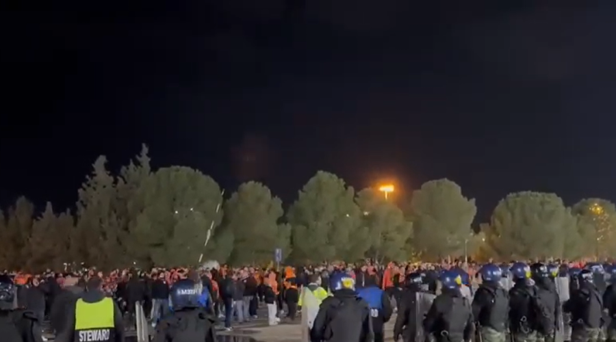 Αποδοκίμασαν Πρόδρομο και εταιρεία οι ΑΠΟΕΛίστες (vid)