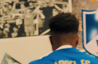 Ολαγίνκα στο διάδρομο (vid)