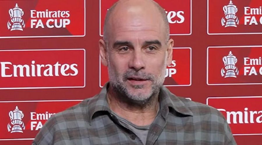 Ο Πεπ ενθουσιάστηκε από τις γνώσεις ενός ρεπόρτερ