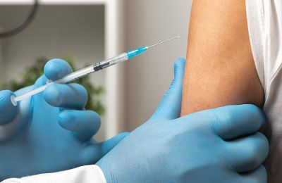 Ο συν-συγγραφέας James McCluskey, MD, από το Πανεπιστήμιο της Μελβούρνης, χαρακτήρισε τη μελέτη «σημαντικό επιστημονικό επίτευγμα».