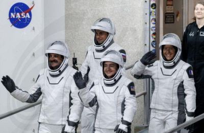 Οι έρευνες συμβάλλουν στη προετοιμασία για το επόμενο μεγάλο άλμα, στη Σελήνη και στον Άρη.