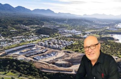 Ο Αϊκούτ, 75 ετών, καταδικάστηκε τον Οκτώβριο του 2025 σε ποινή φυλάκισης πέντε ετών