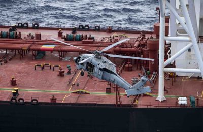 Το πλοίο που επιχείρησε να «σπάσει» τις κυρώσεις Τραμπ 