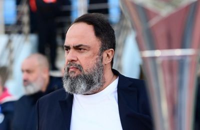 Μαρινάκης: «Απαιτώ το πρωτάθλημα - Με 5/5 έρχεται μεγάλο πριμ»