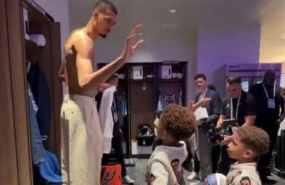 «Είμαι ένα εκατομμύριο φορές καλύτερός του»