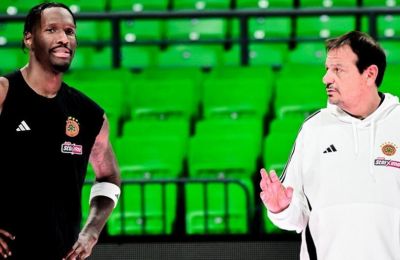 Επίσημο: Αντικατέστησε τον Γιούρτσεβεν ο Χέιζ-Ντέιβις