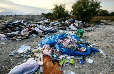 «Οι αρχές της ΤΑ θα λάβουν συνολικά 46 εκατομμύρια ευρώ από την εφαρμογή του ΠΟΠ εκ των οποίων τα 23 προέρχονται από την έγκριση του φόρου ταφής, είπε η Υπουργός.