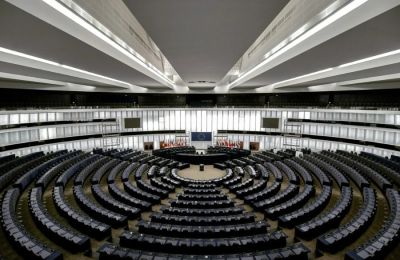 Νέο ψήφισμα Ευρωπαϊκό Κοινοβούλιο υπέρ ΛΟΑΤΚΙ+