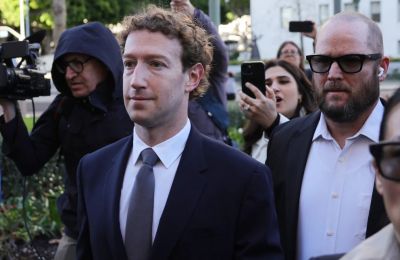 Ο Ζούκερμπεργκ υποστήριξε ότι η εταιρεία του έχει αναλάβει «λογικές και υπεύθυνες» πρωτοβουλίες για την προστασία των νέων χρηστών.