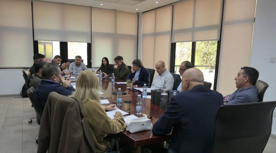 Πάφος: Συνάντηση με ΚΟΑ για το γηπεδικό