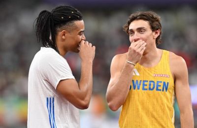 Καραλής σε Ντουπλάντις: «Έχεις ταλέντο στο τραγούδι»