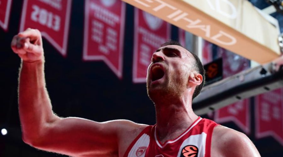 Προπονείται κανονικά ο Μιλουτίνοφ