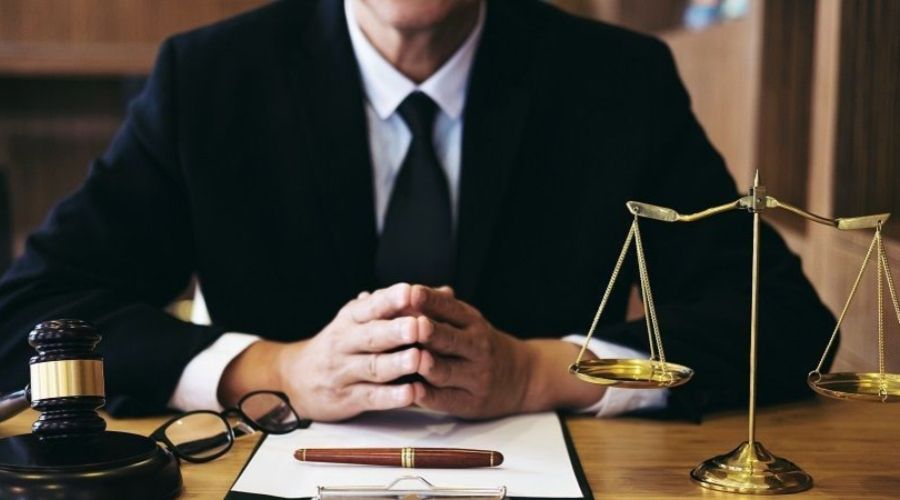 Ελληνοκύπριοι δικηγόροι βοηθούν εταιρείες τουρκικών συμφερόντων στις ελεύθερες περιοχές, αναφέρθηκε στη Βουλή