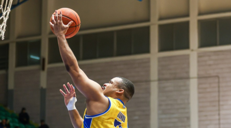 Ο ΑΠΟΕΛ πέρασε στην τετράδα με διπλό στο Παραλίμνι