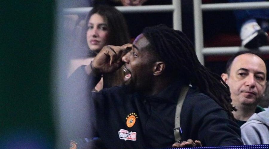 Ο Παναθηναϊκός καταγγέλλει ρατσιστικούς ήχους από οπαδό του Ολυμπιακού