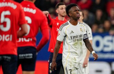 Έρευνα για συνθήματα «πέθανε» κατά του Βινίσιους