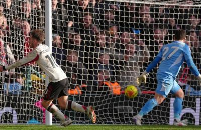 Τιμώρησε στο 97' ο ΜακΆλιστερ και η Λίβερπουλ έφυγε με τεράστιο διπλό!