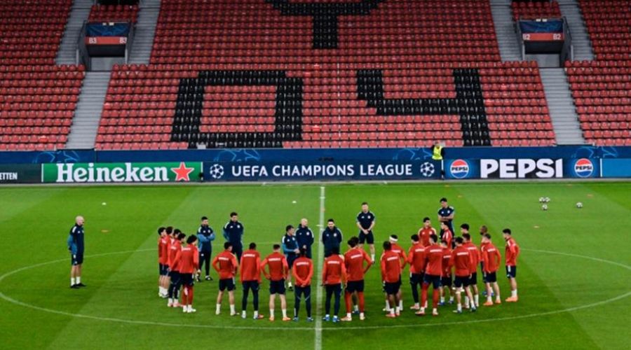 Προπονήθηκε στην «BayArena» ο Ολυμπιακός