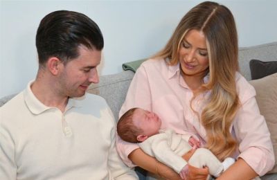 Ο Σμιθ, ο οποίος ήταν εκεί τη στιγμή που γεννήθηκε ο Χιούγκο, δήλωσε ότι «ήταν μια απίστευτη διαδρομή. Όλη η ομάδα μας συνεργάζεται εδώ και χρόνια για να το καταφέρουμε.