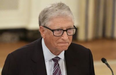 Το Ίδρυμα Γκέιτς ξεκαθάρισε πως δεν πραγματοποίησε καμία οικονομική συναλλαγή στον Έπσταϊν.