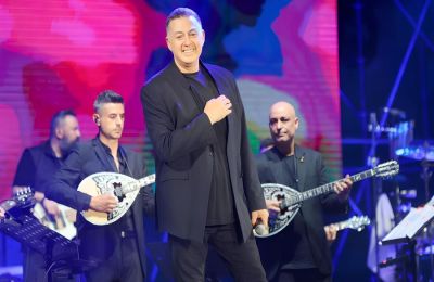 Όλη αλήθεια