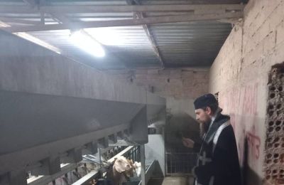 «Η Εκκλησία δεν επιζητεί εντυπώσεις ούτε έχει ανάγκη υπερβολών. Η προηγούμενη ανακοίνωση της Ιεράς Μητροπόλεως ήταν σαφής και ακριβής»., αναφέρει.