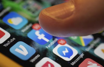 CIA: Μήνυμα σε Ιρανούς που θέλουν να επικοινωνήσουν μαζί της 