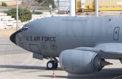 Δορυφορικές φωτογραφίες δείχνουν τα αεροσκάφη.